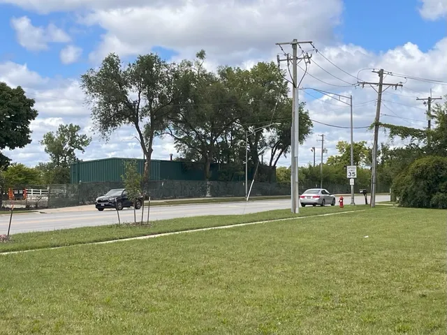 $5,399,999 | 617 North Wilke Road, Arlington Heights, IL 60005