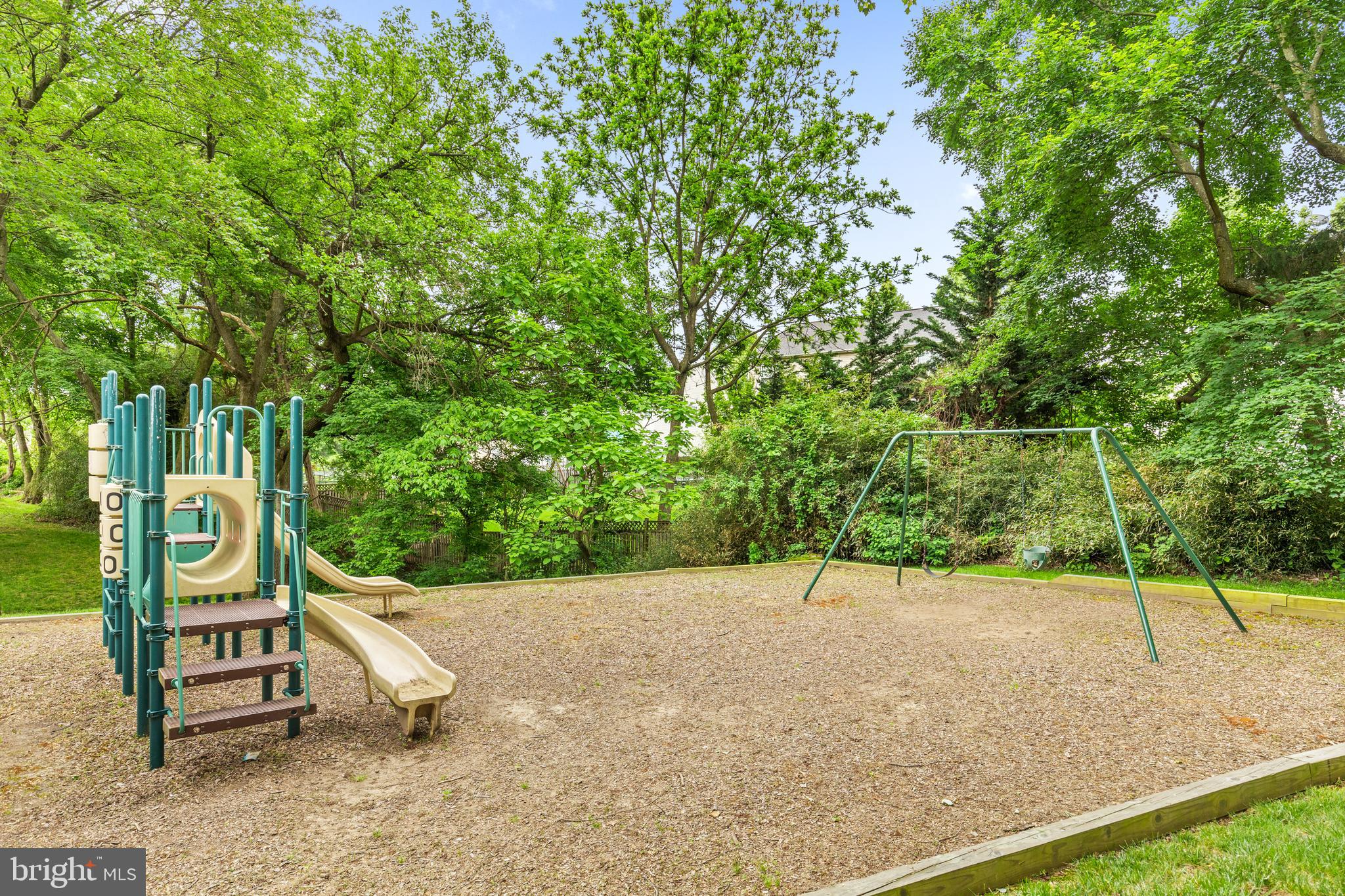 21 Catoctin Court Silver Spring, MD 20906 - Photo 32 of 34