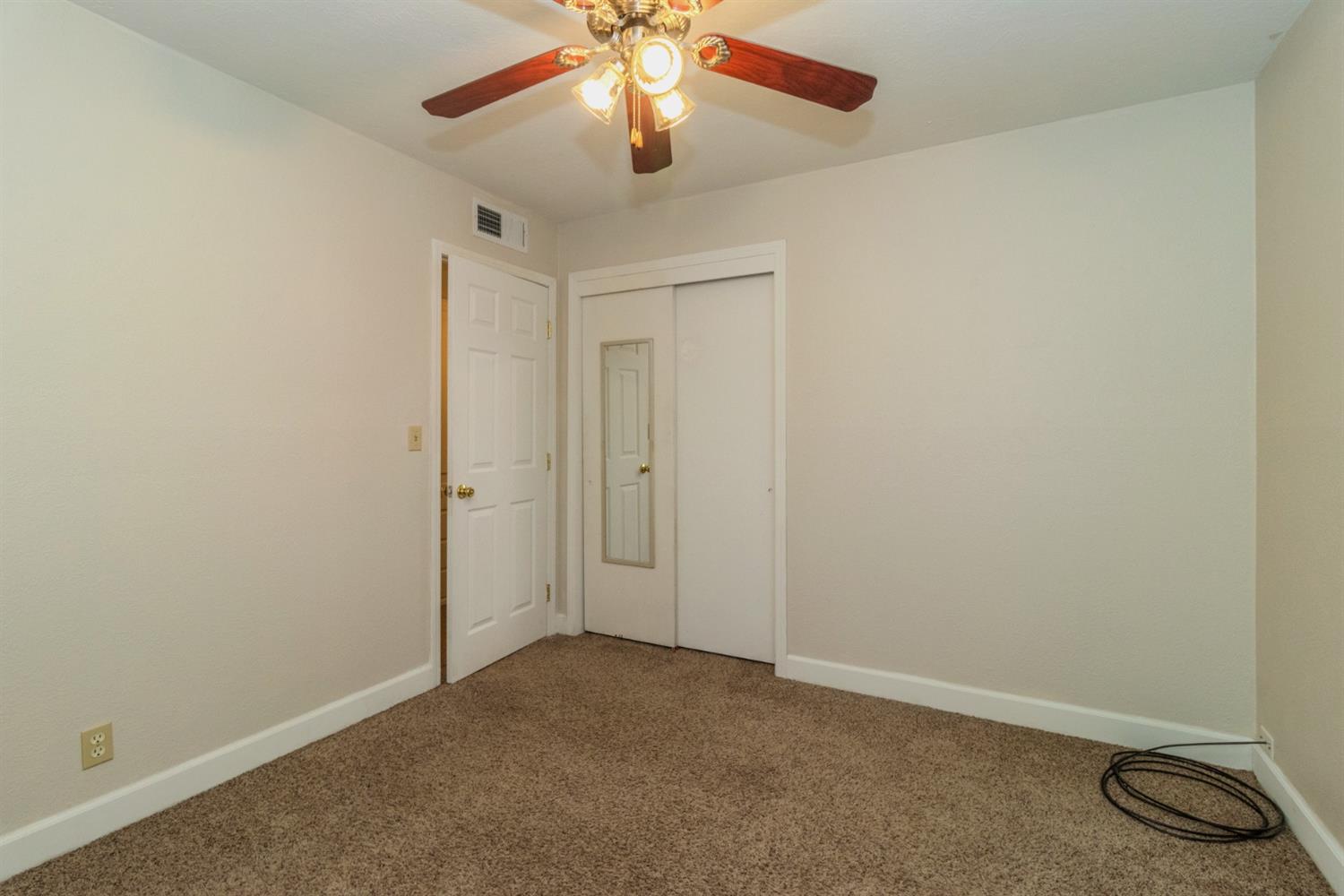 117 Manning Avenue Reedley, CA 93654 - Photo 14 of 22 Gallery Image 14