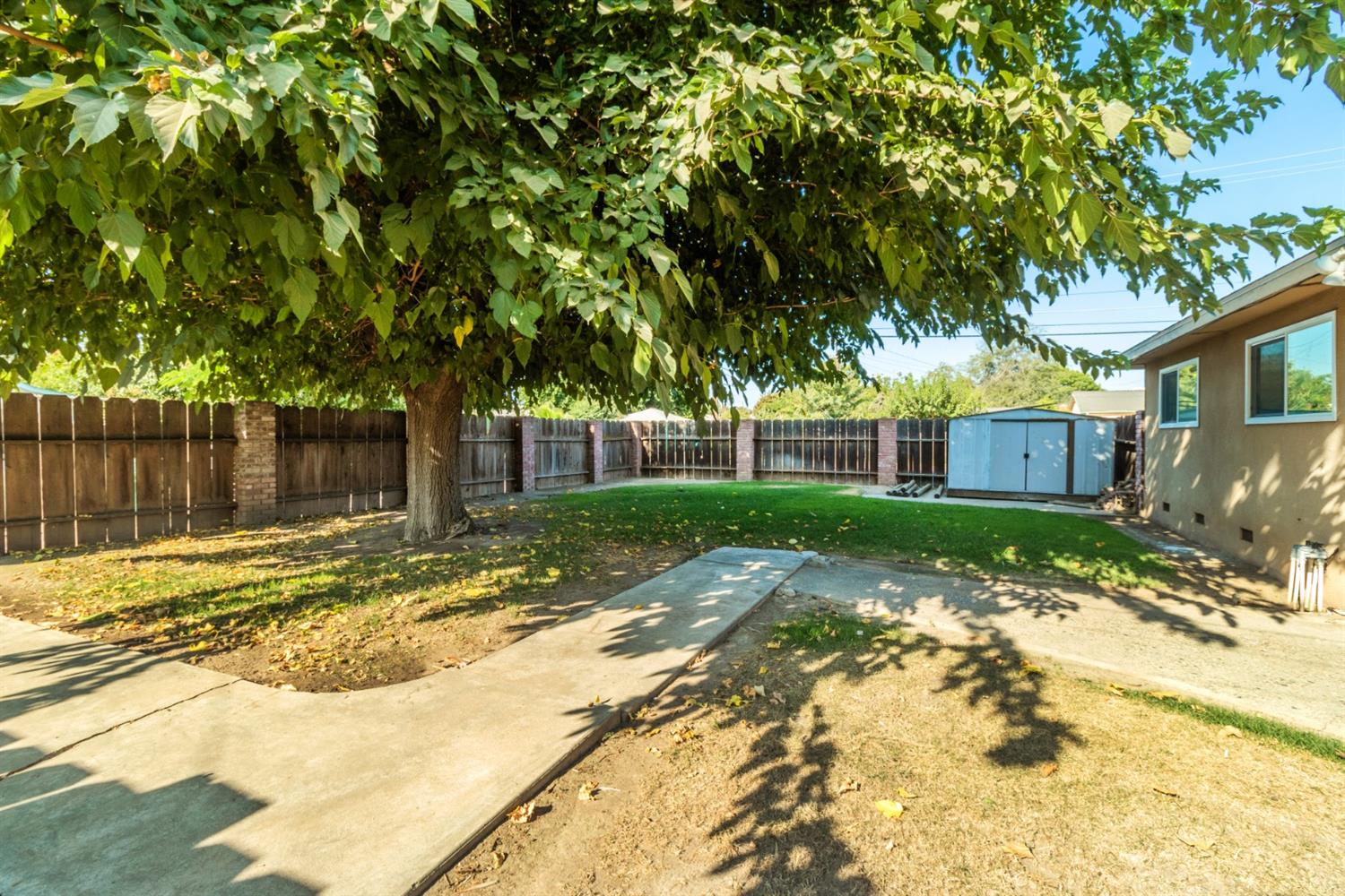 117 Manning Avenue Reedley, CA 93654 - Photo 21 of 22 Gallery Image 21