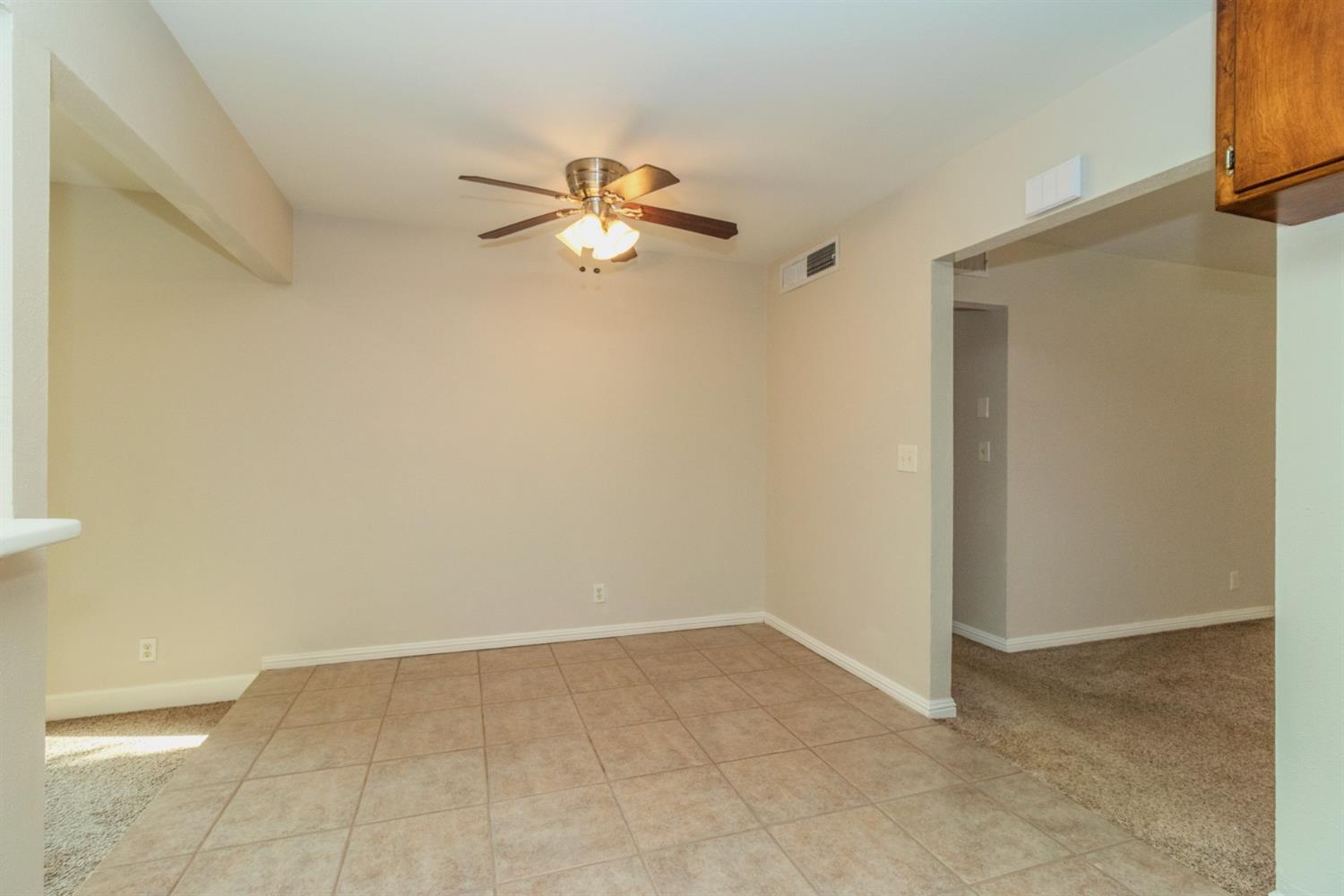 117 Manning Avenue Reedley, CA 93654 - Photo 6 of 22 Gallery Image 6