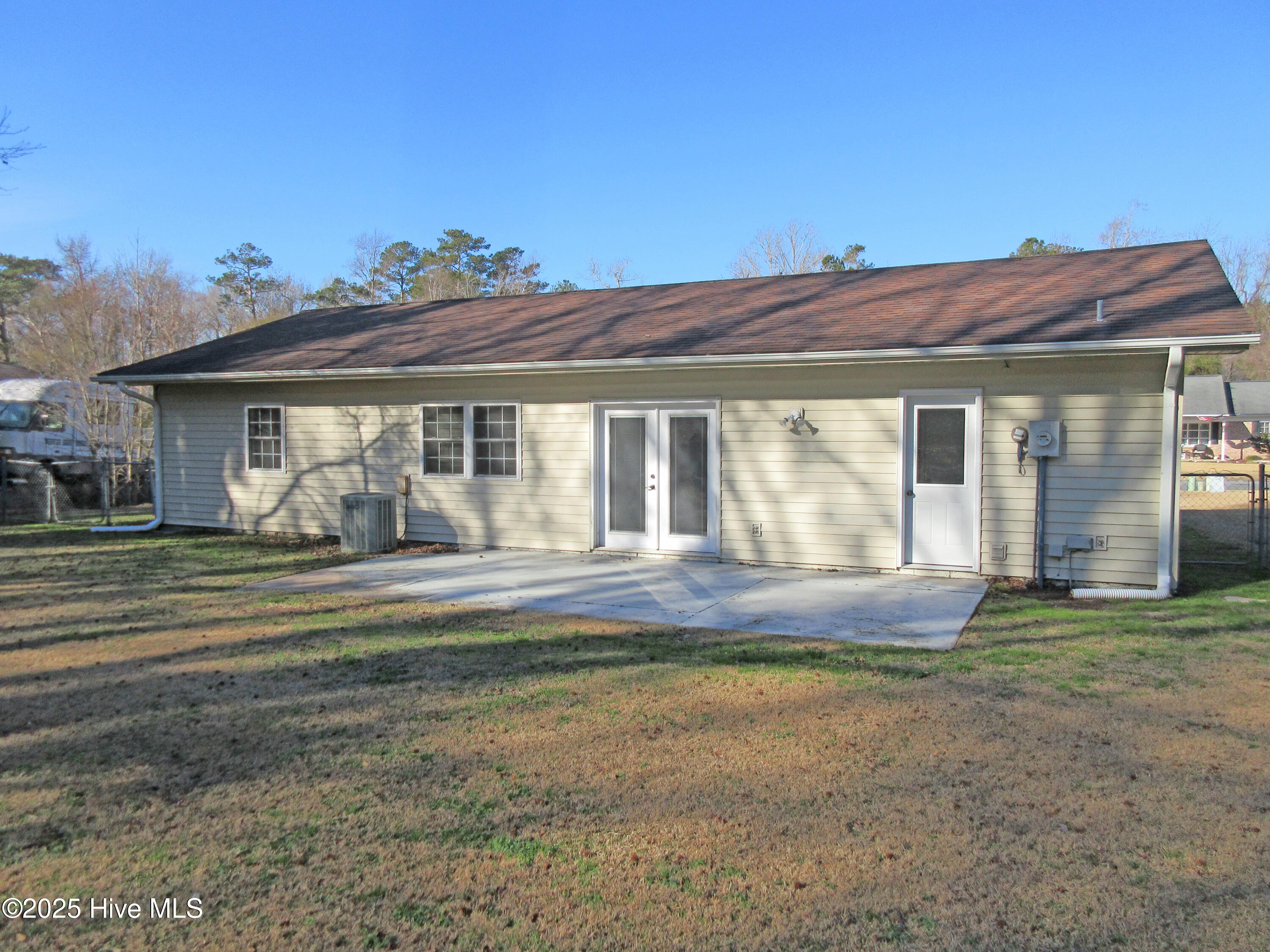 143 Balsam Road Jacksonville, NC 28546 - Photo 14 of 15 143 Balsam Rd - Back