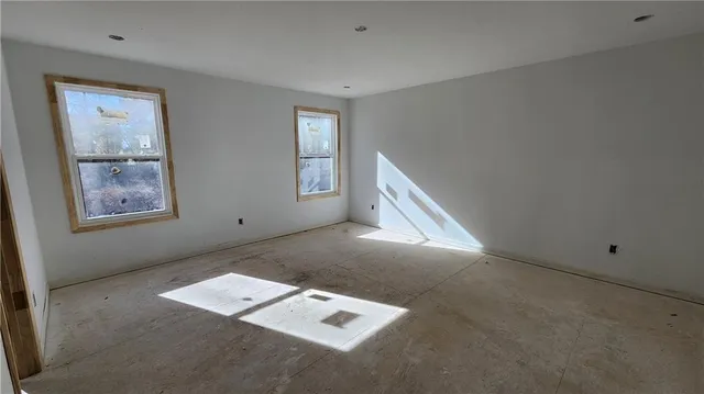 an empty room with an empty space