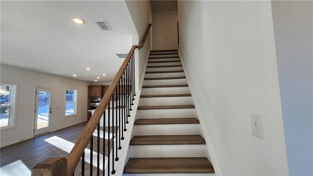 268 Silverleaf Trail Bethlehem, GA 30620 - Photo 5 of 40