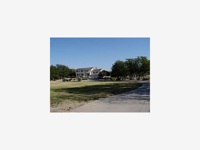 815 Union Road Hollister, CA 95023 - Photo 6 of 6 Gallery Image 6