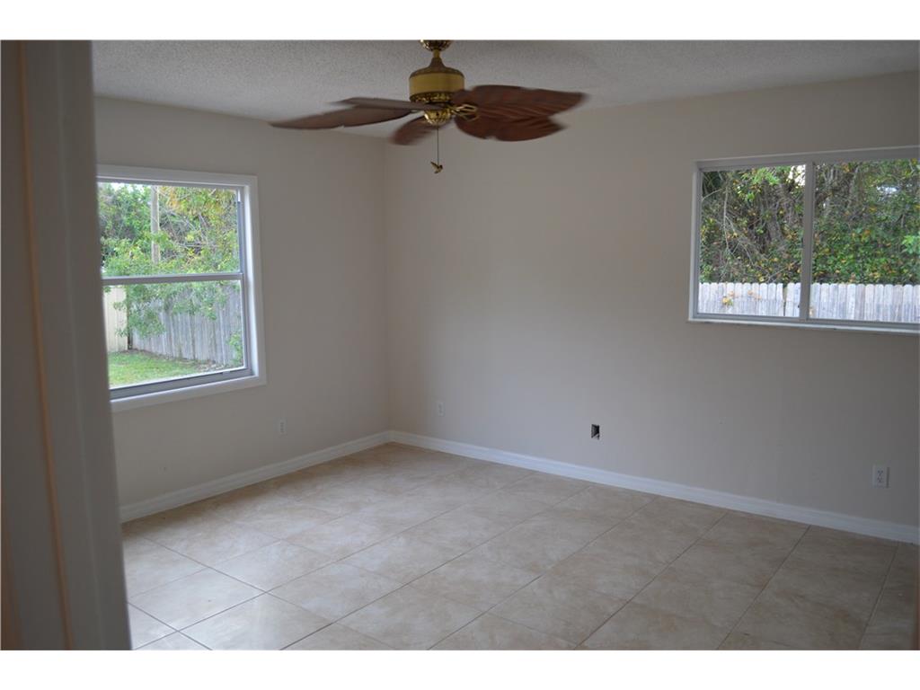 762 Bayharbor Terrace Sebastian, FL 32958 - Photo 6 of 14