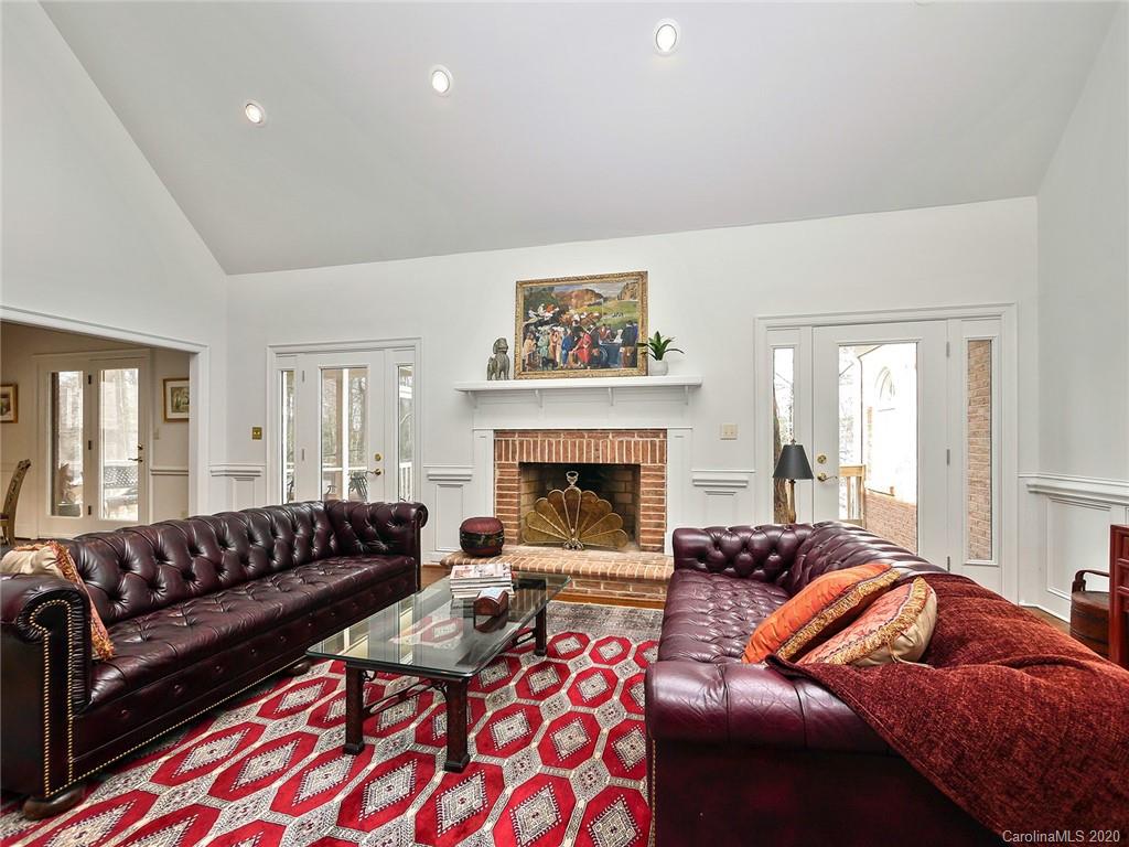 3736 Surry Ridge Court Charlotte, NC 28210 - Photo 14 of 32 Gallery Image 14