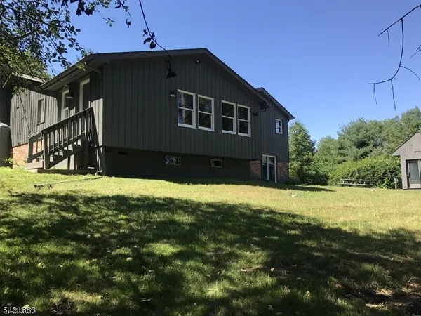 $3,300 | 3 Lew May Drive, Newton, NJ 07860