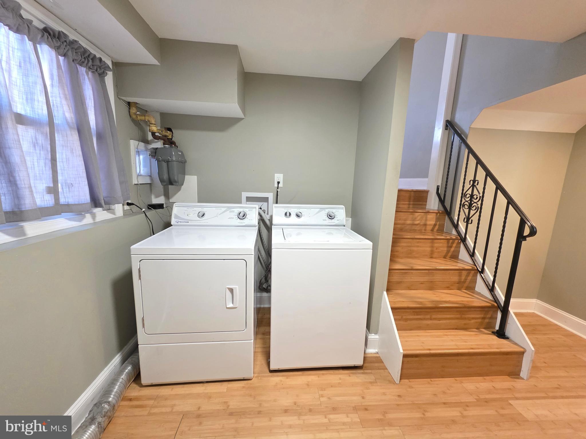 27 Goldy Drive Gloucester City, NJ 08030 - Photo 32 of 41 a utility room with dryer and washer