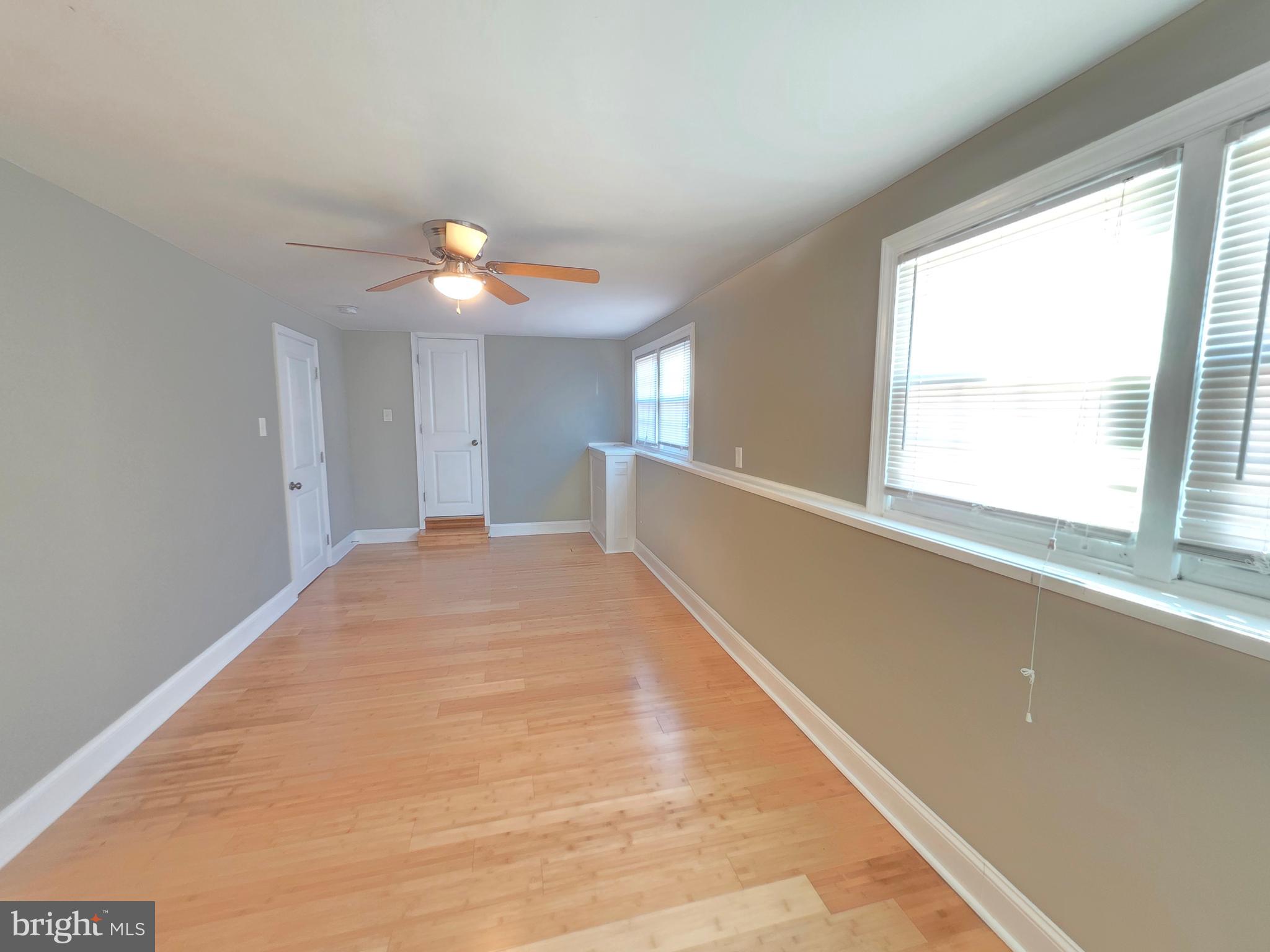 27 Goldy Drive Gloucester City, NJ 08030 - Photo 10 of 41 a very nice looking room with a large window