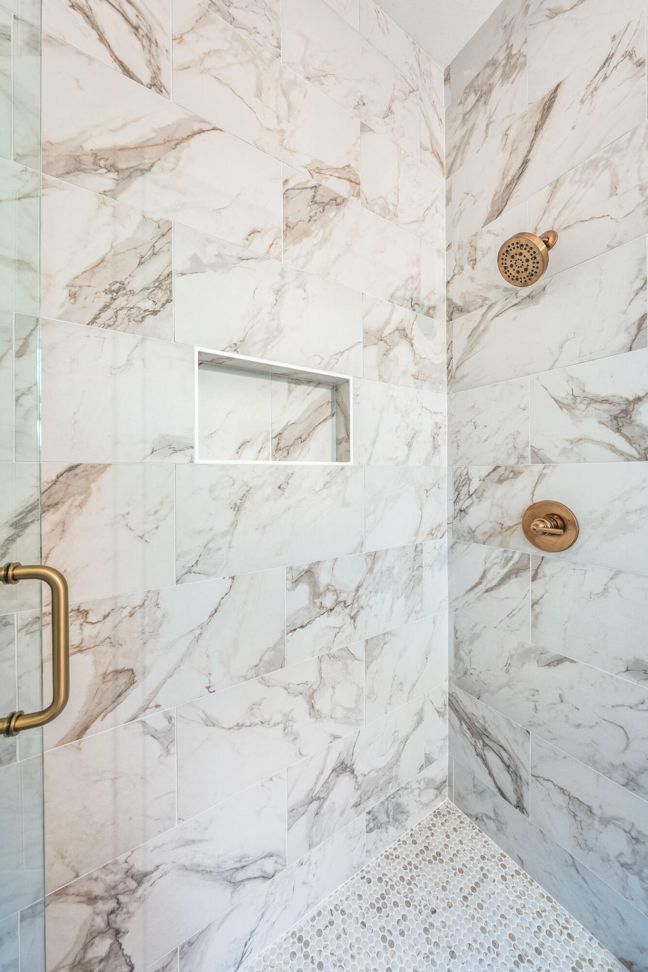 112 East Captain Fritz Way Freeport, FL 32439 - Photo 37 of 114 a bathroom with a shower