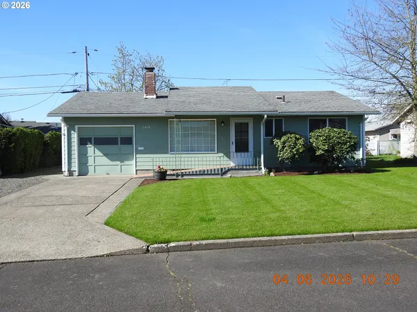 $274,900 | 1415 Thompson Road, Woodburn, OR 97071