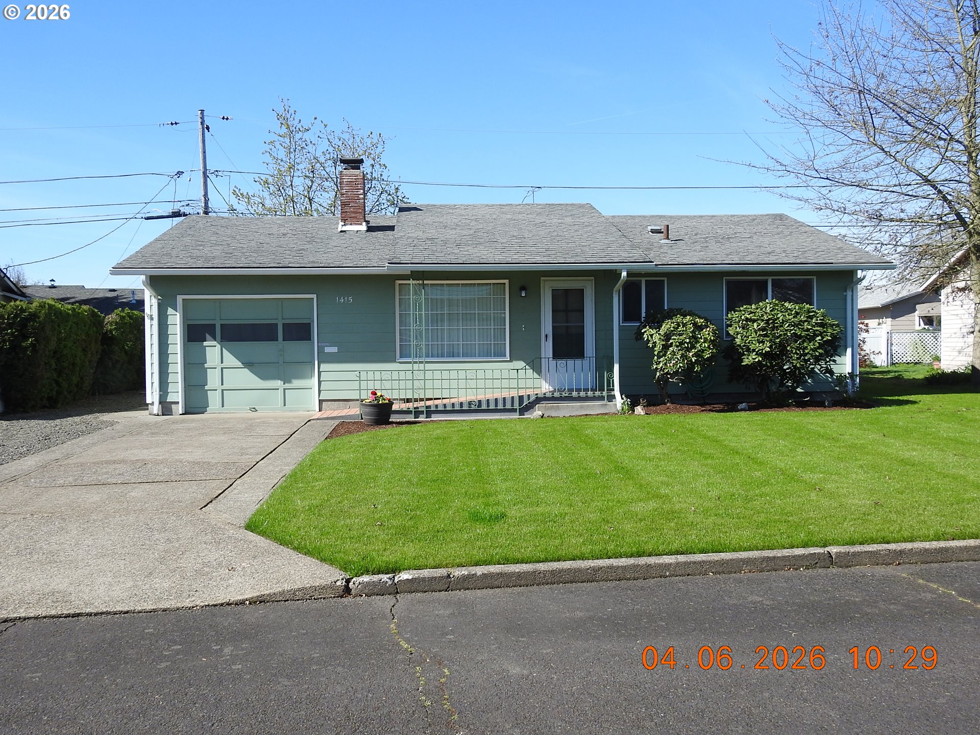 1415 Thompson Road Woodburn, OR 97071 - Photo 1 of 29