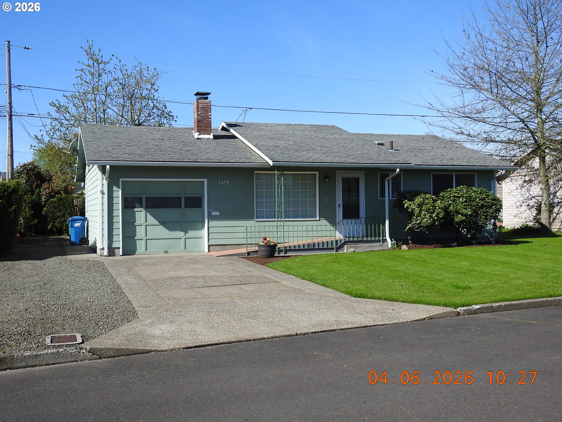 1415 Thompson Road Woodburn, OR 97071 - Photo 2 of 29