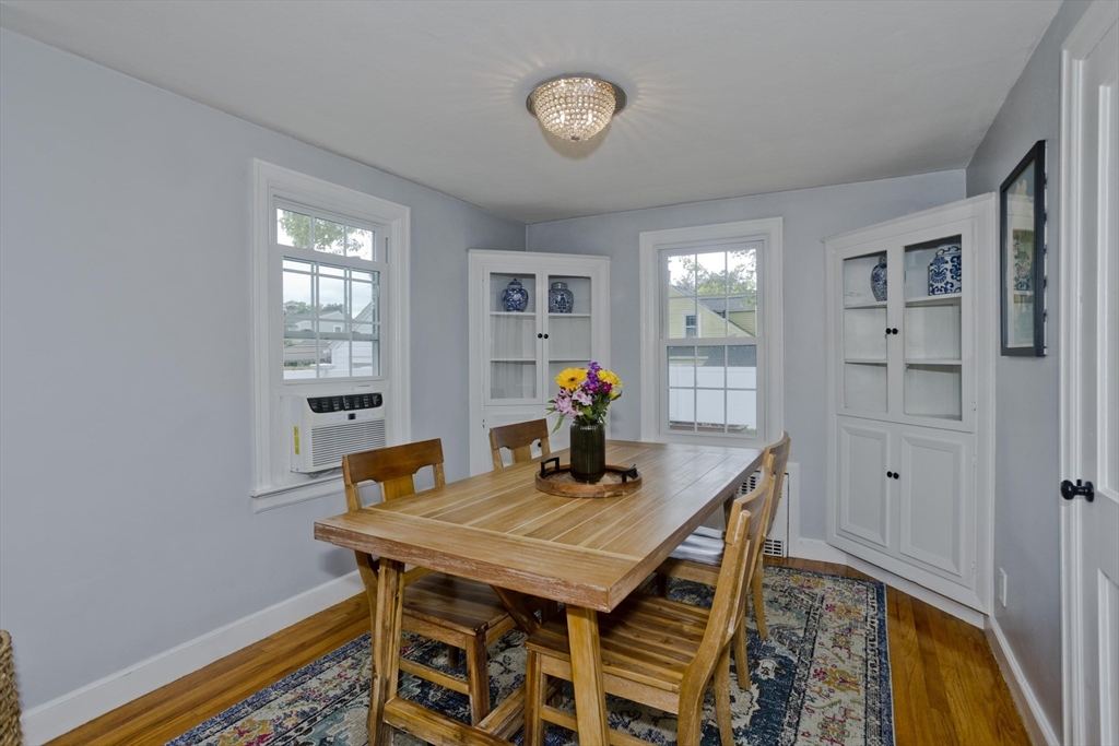 52 Gillette Circle Springfield, MA 01118 - Photo 7 of 30 a view of a dining room with furniture