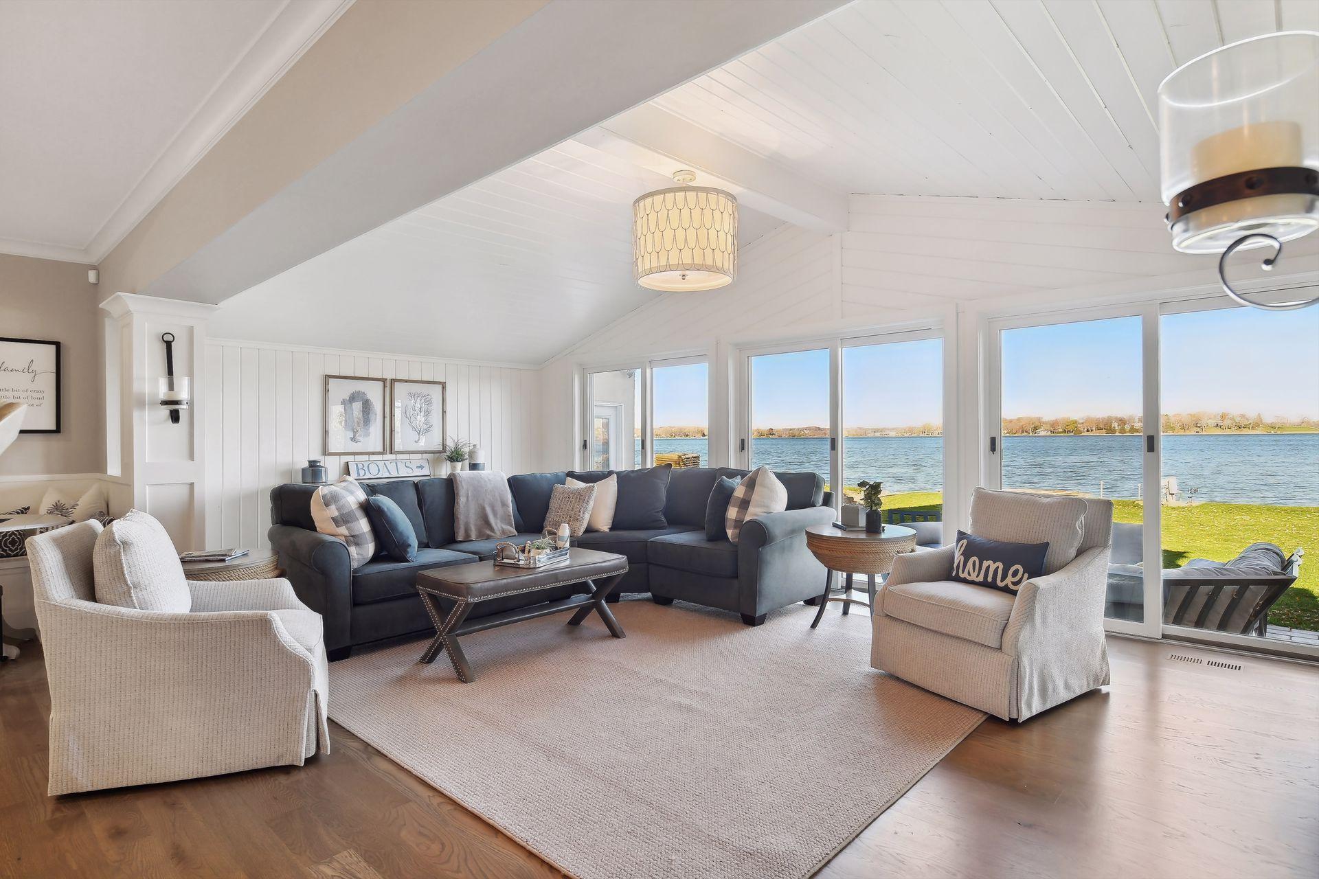 2166 Shadywood Road Orono, MN 55391 - Photo 8 of 45