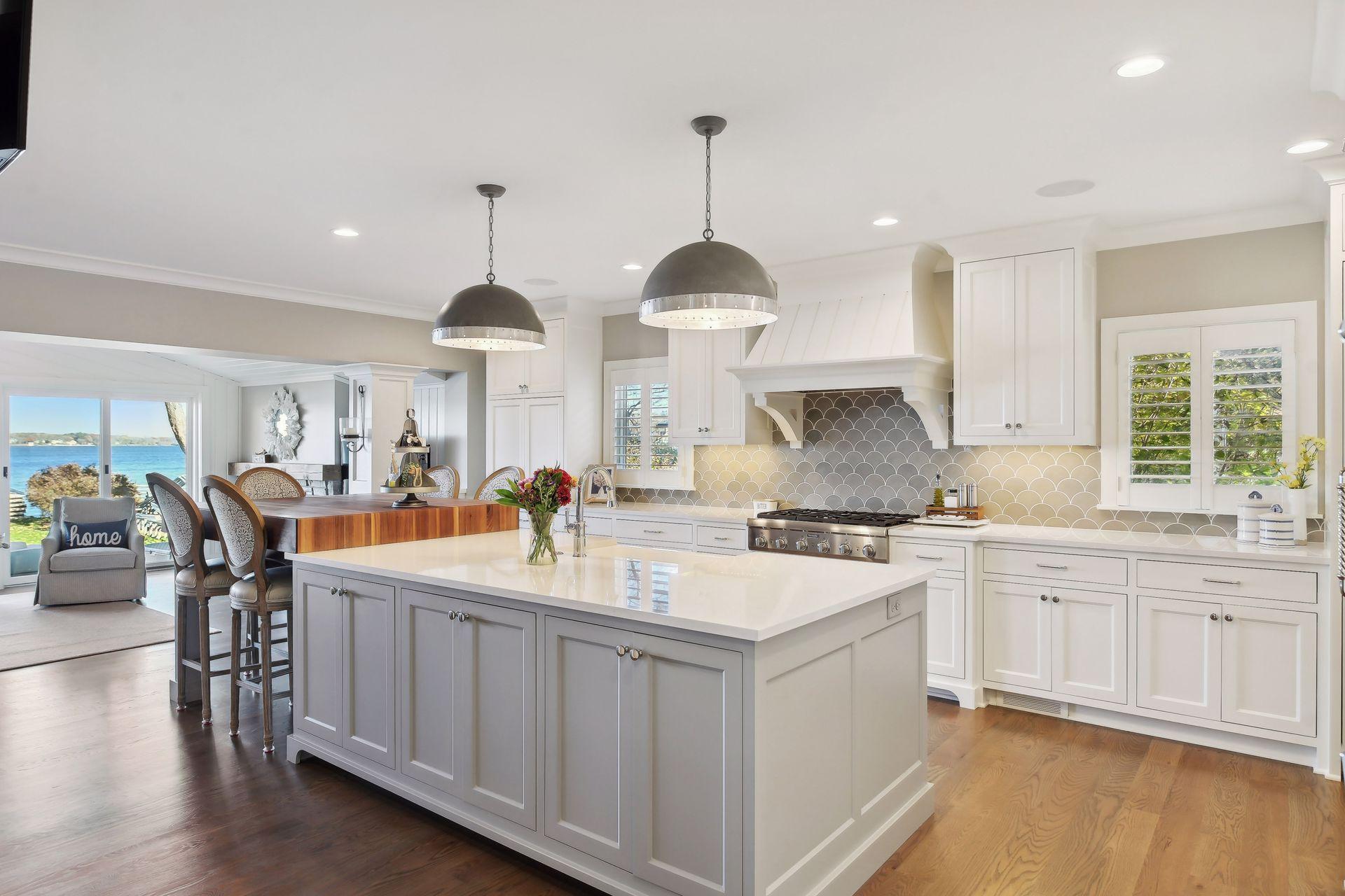 2166 Shadywood Road Orono, MN 55391 - Photo 10 of 45