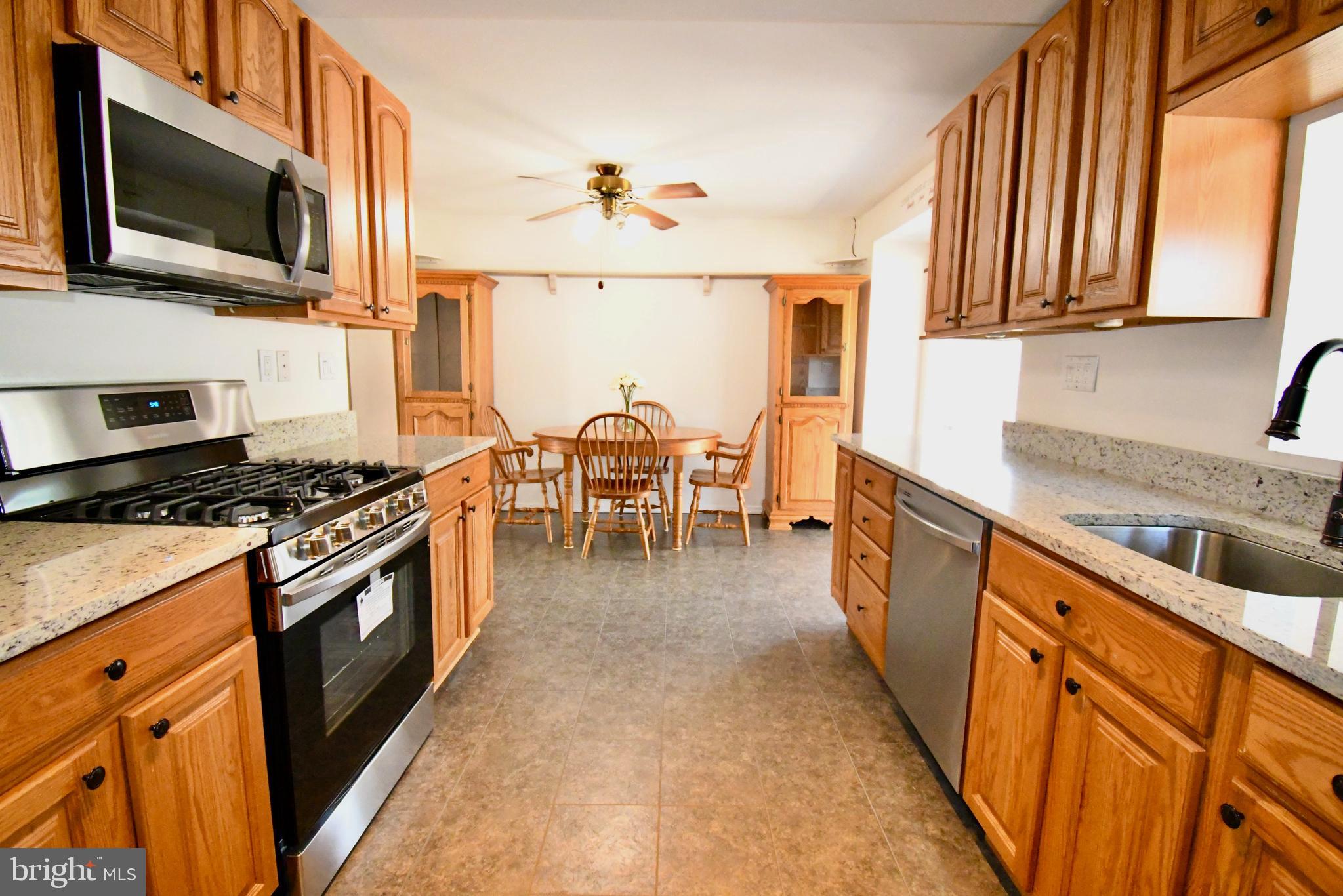 427 Haslett Road Joppa, MD 21085 - Photo 14 of 53 Brand New S/S Appliances