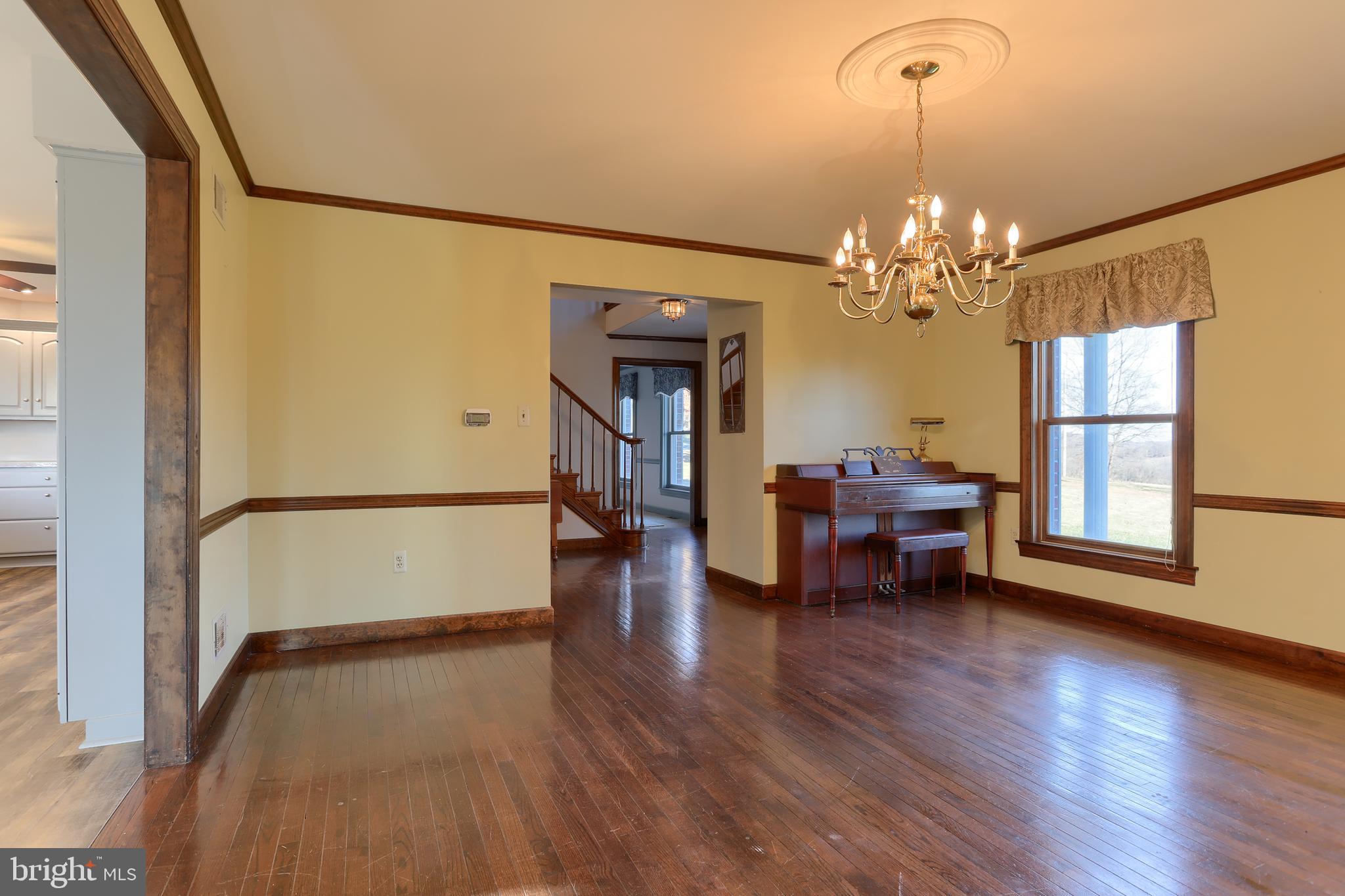 56 Forest Road Robesonia, PA 19551 - Photo 11 of 73 Dining room, crown molding, hardwood floors