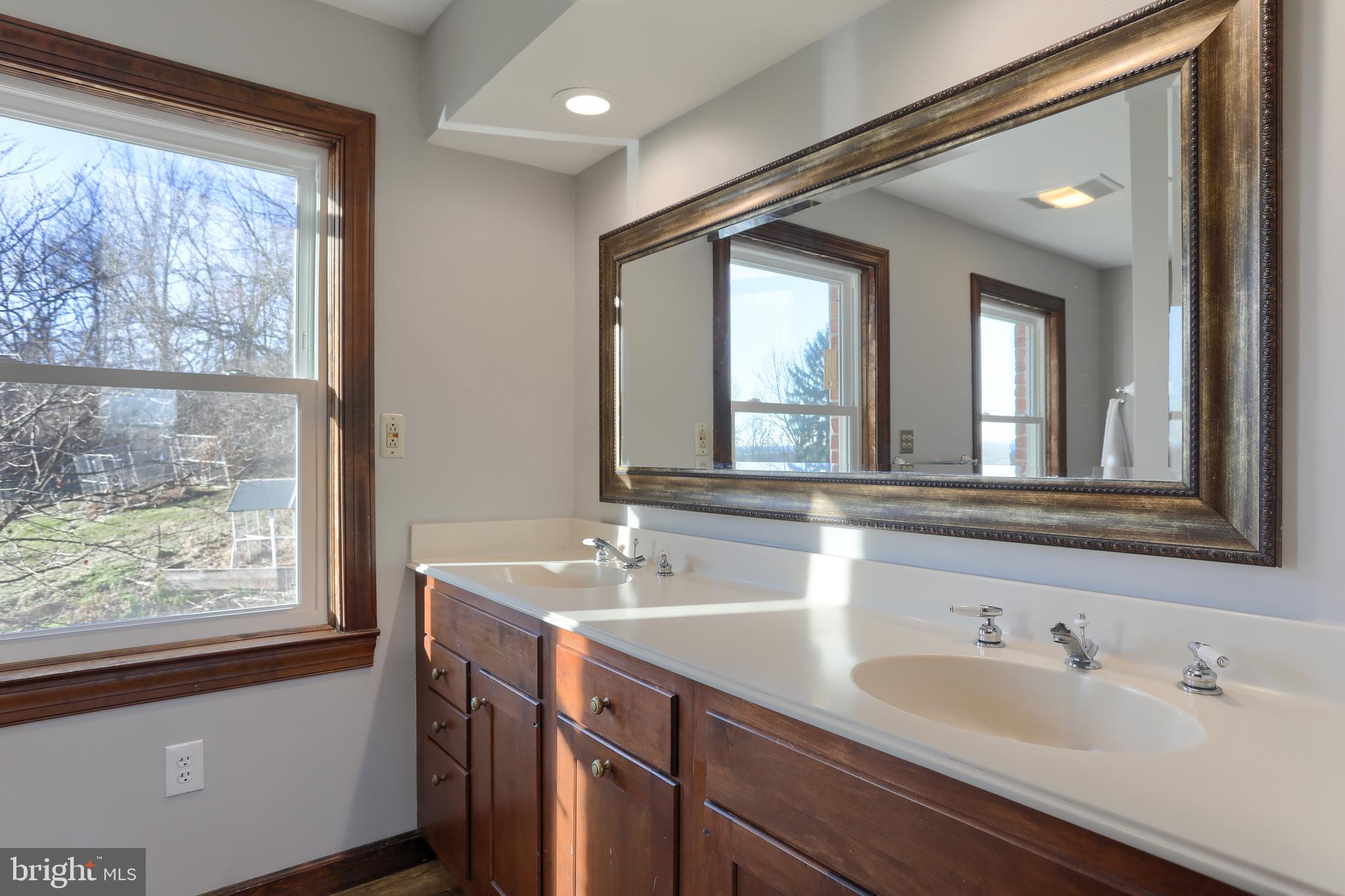 56 Forest Road Robesonia, PA 19551 - Photo 35 of 73 Master bath