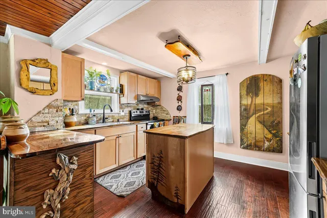 $495,000 | 1381 School House Lane, Chester Springs, PA 19425