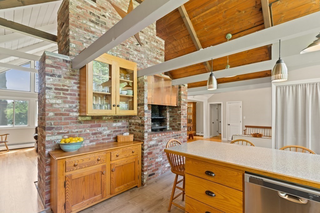 114 Ipswich Road Boxford, MA 01921 - Photo 12 of 38