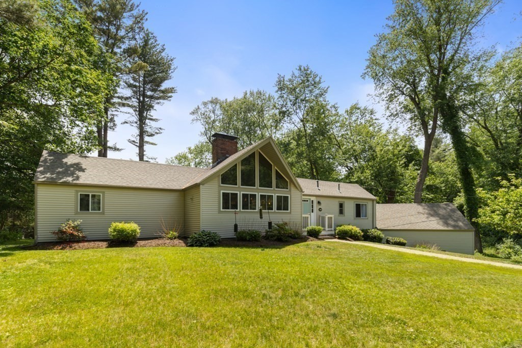 114 Ipswich Road Boxford, MA 01921 - Photo 32 of 38