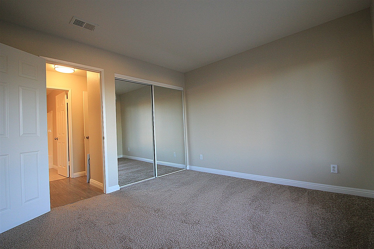 918 South Rancho Santa Fe Road, Unit E San Marcos, CA 92078 - Photo 8 of 14