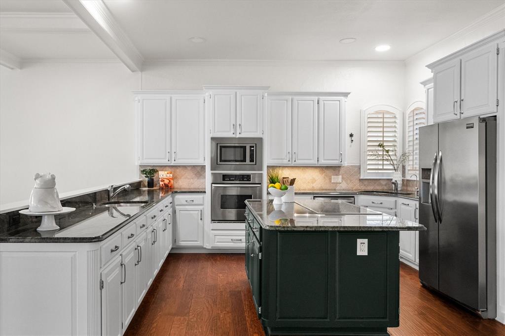 916 Riviera Drive Mansfield, TX 76063 - Photo 13 of 40