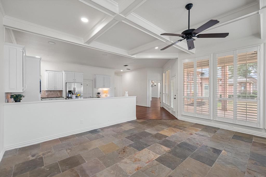 916 Riviera Drive Mansfield, TX 76063 - Photo 17 of 40