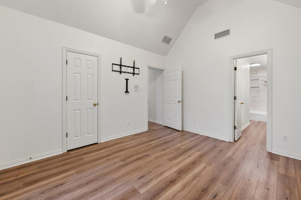 916 Riviera Drive Mansfield, TX 76063 - Photo 29 of 40