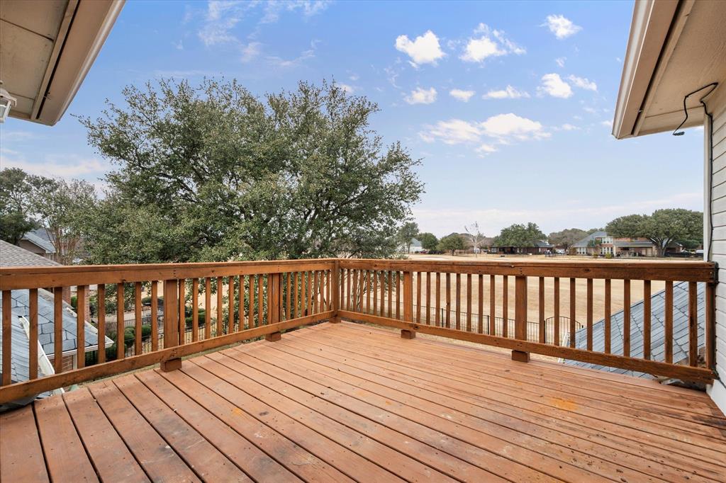 916 Riviera Drive Mansfield, TX 76063 - Photo 31 of 40