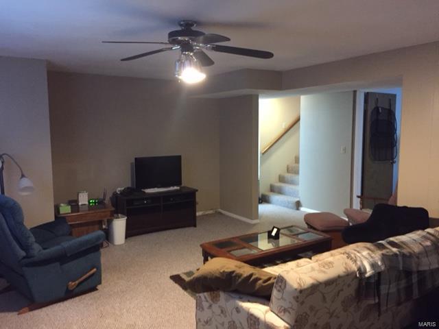 29 Birchwood Road Litchfield, IL 62056 - Photo 3 of 16 Gallery Image 3