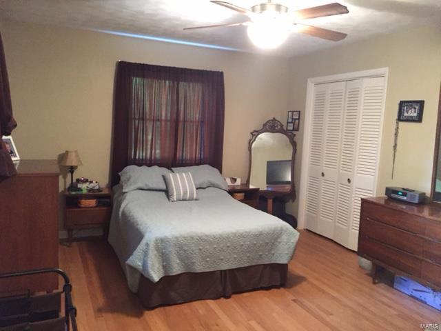 29 Birchwood Road Litchfield, IL 62056 - Photo 8 of 16 Gallery Image 8