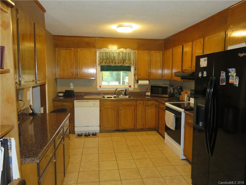107 Rockman Road Grover, NC 28073 - Photo 3 of 16 Gallery Image 3