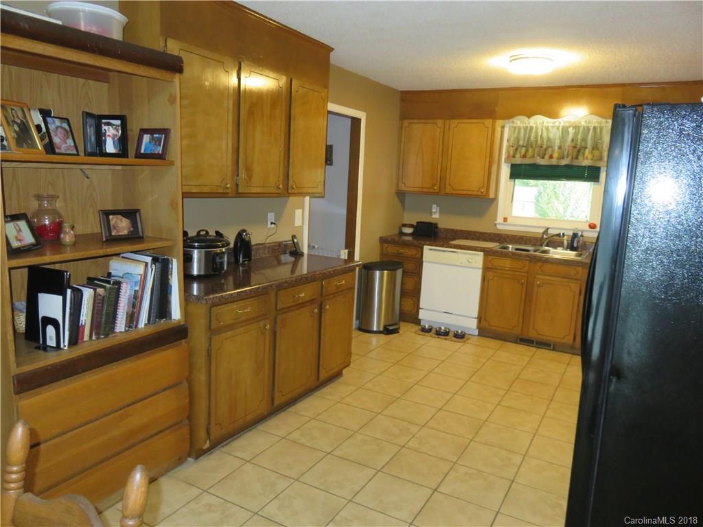 107 Rockman Road Grover, NC 28073 - Photo 4 of 16 Gallery Image 4