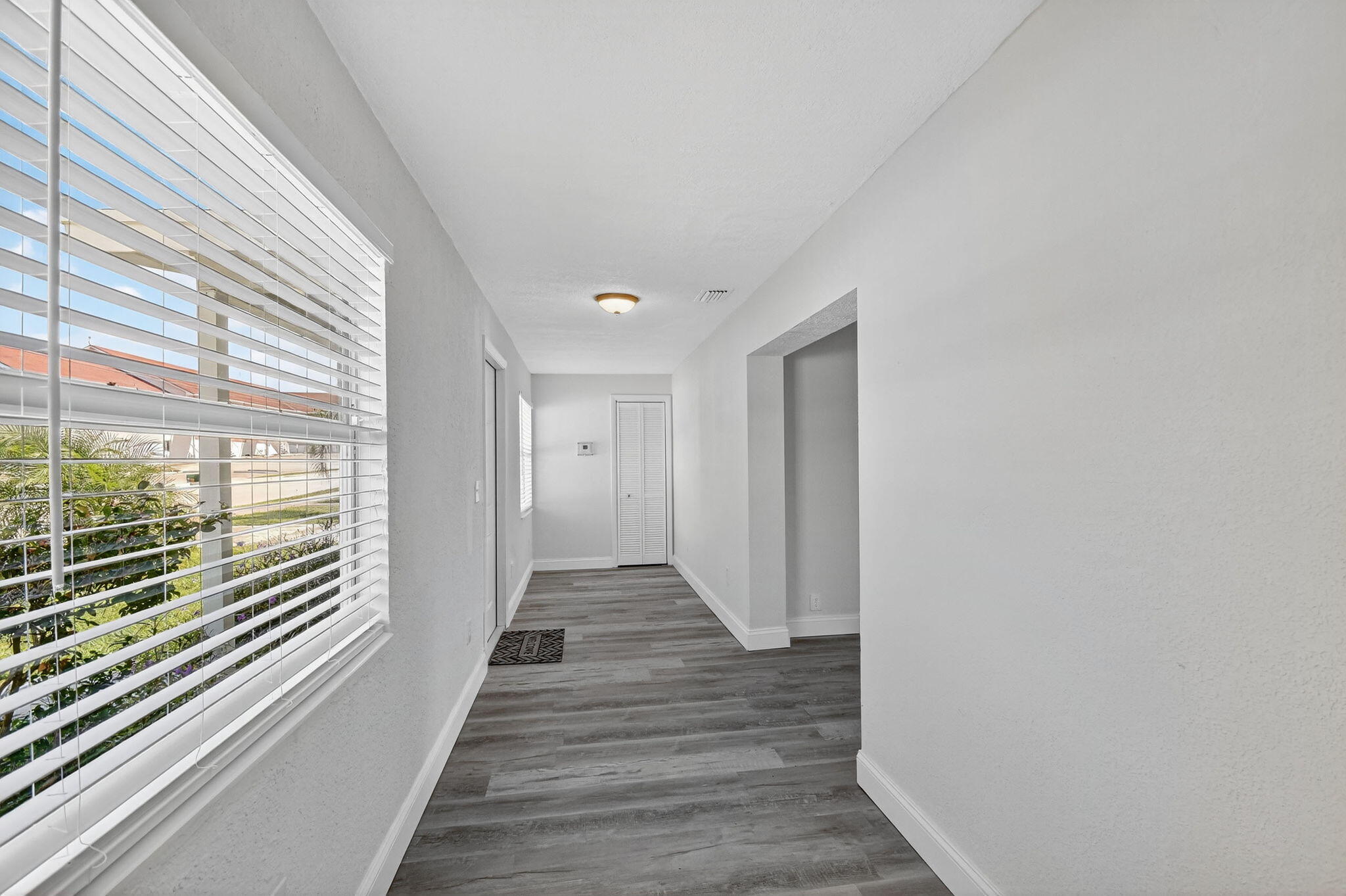 1373 West 30th Street Riviera Beach, FL 33404 - Photo 7 of 25 7-web-or-mls-7-print-007_DSC_1656