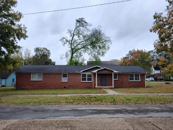 $215,000 | 209 4th Street, South Pittsburg, TN 37380