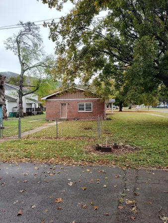 $210,000 | 209 4th Street, South Pittsburg, TN 37380