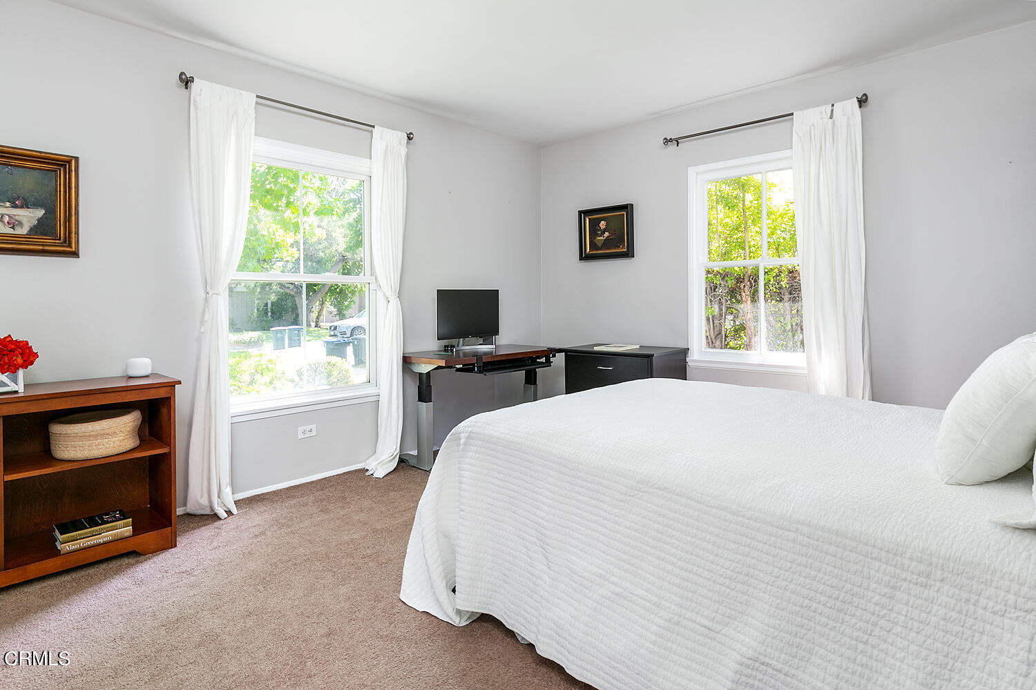2375 East Woodlyn Road Pasadena, CA 91104 - Photo 26 of 33 a bedroom with a bed and a window