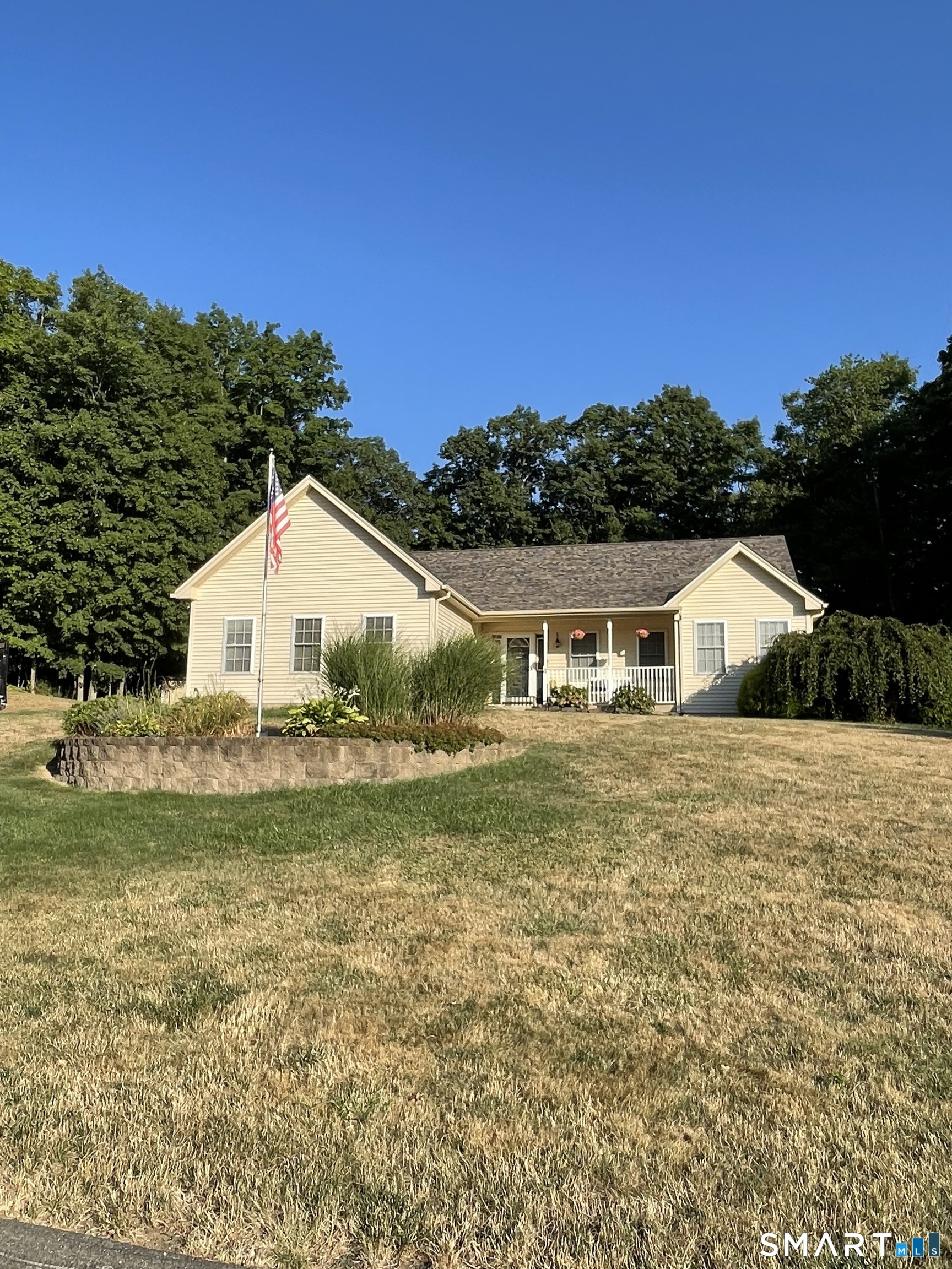 4 North Ridge Drive Cromwell, CT 06416 - Photo 3 of 20