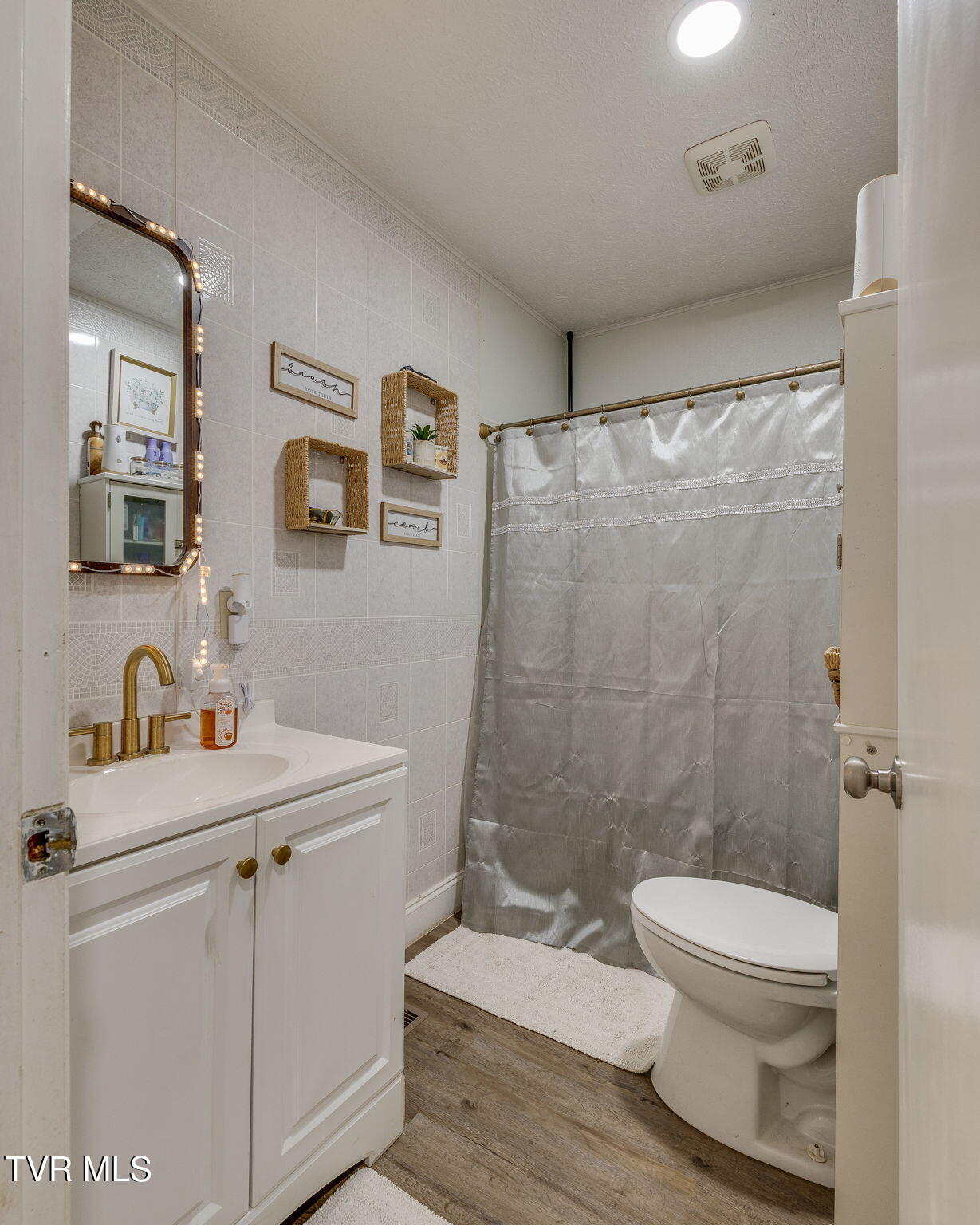 1309 Powell Mountain Road Duffield, VA 24244 - Photo 14 of 25 014