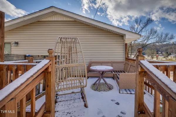 $175,000 | 1309 Powell Mountain Road, Duffield, VA 24244