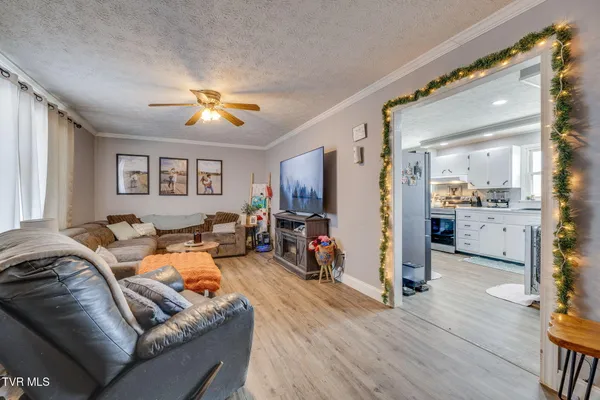 $175,000 | 1309 Powell Mountain Road, Duffield, VA 24244