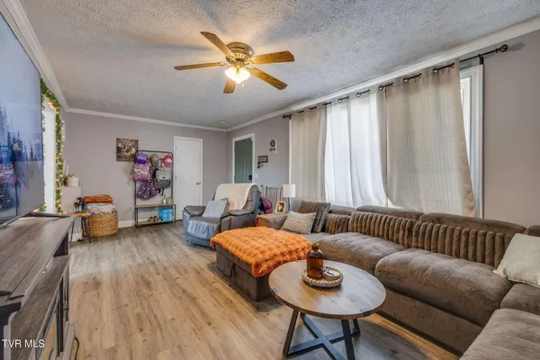 $175,000 | 1309 Powell Mountain Road, Duffield, VA 24244