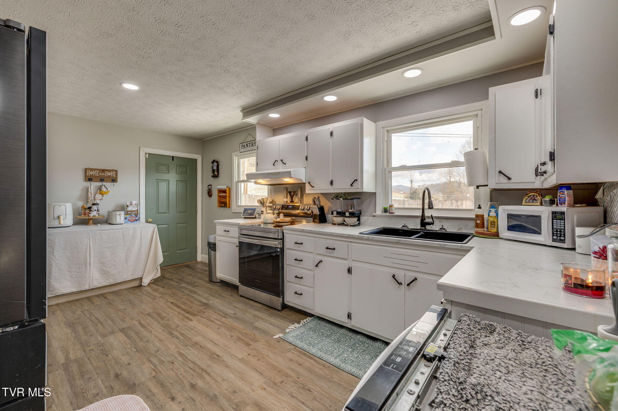 1309 Powell Mountain Road Duffield, VA 24244 - Photo 7 of 25 007