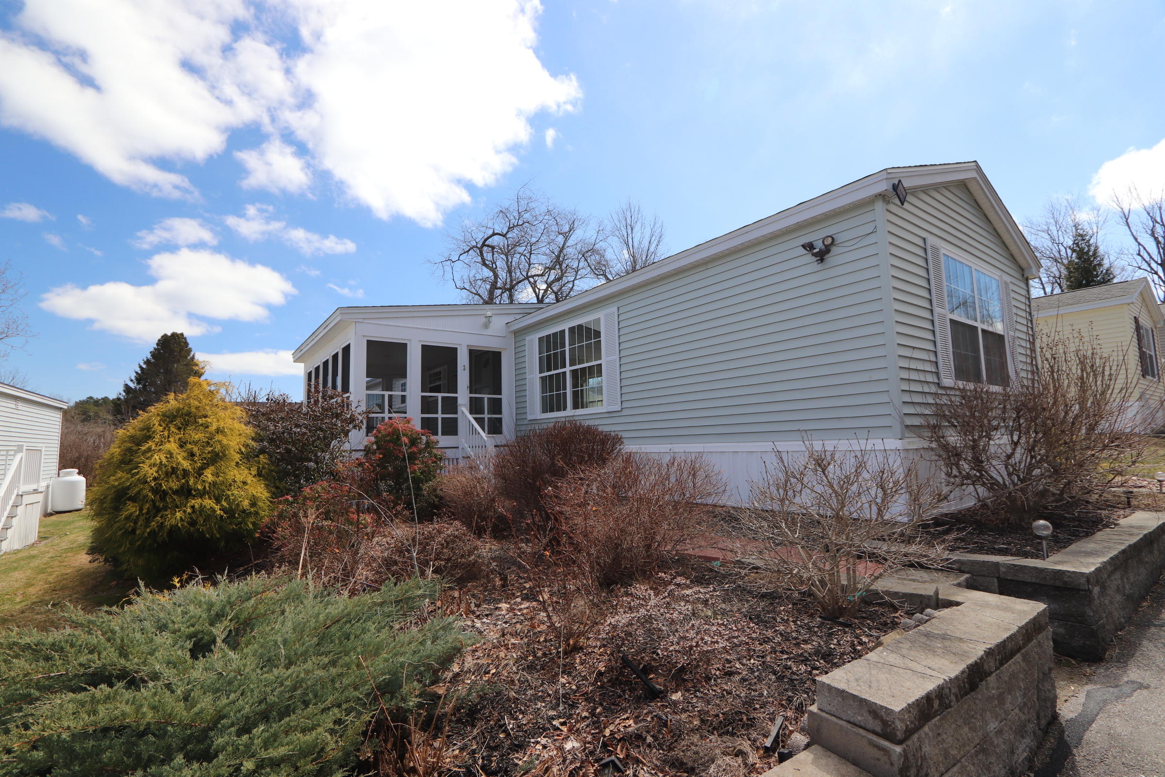 475-3 Haley Road, Unit 3 Kittery Point, ME 03905 - Photo 1 of 33 IMG_9385