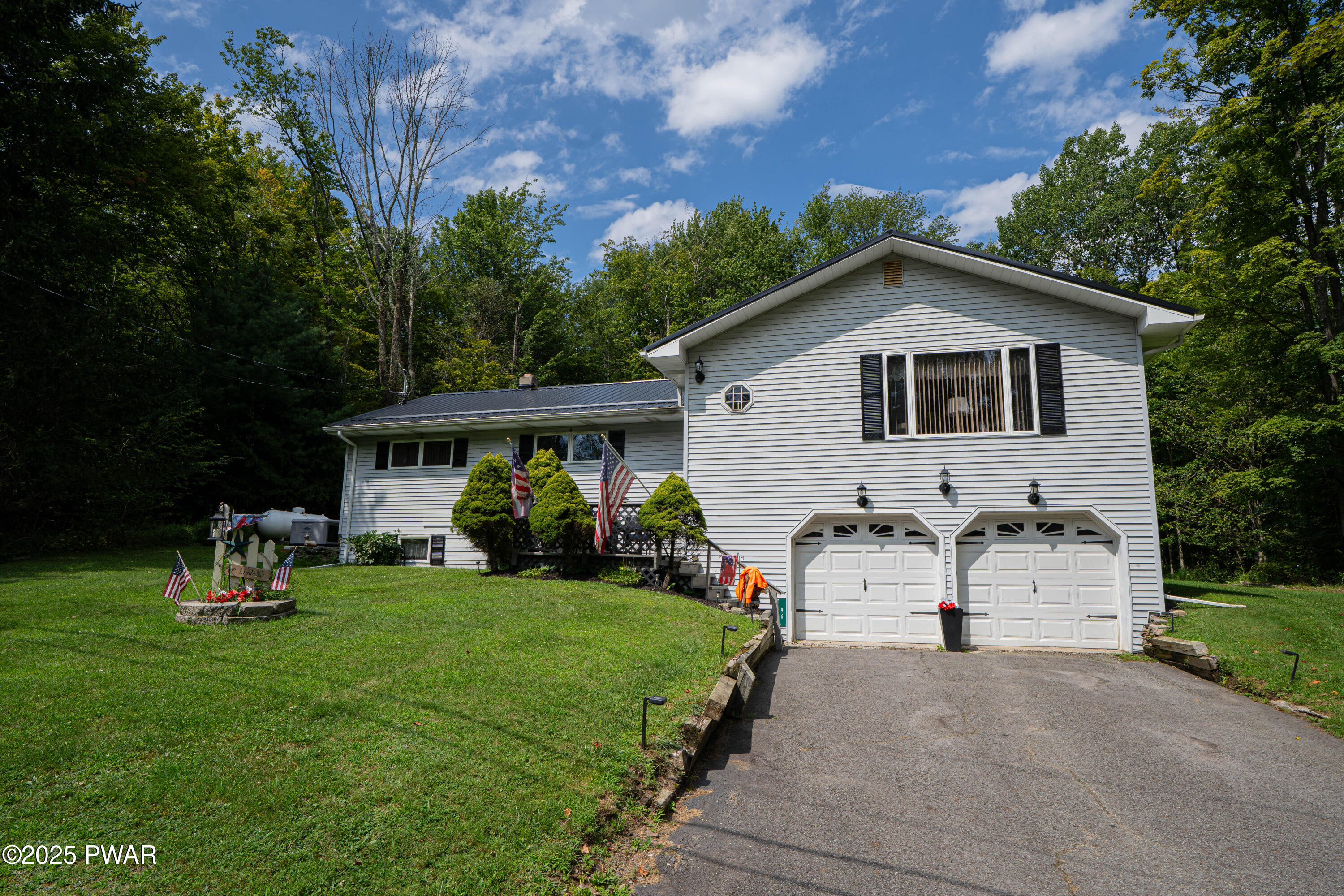 96 Schelbert Road Newfoundland, PA 18445 - Photo 2 of 71