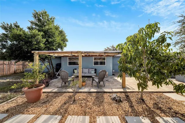 $3,000 | 2138 Timber Lane, Clearwater, FL 33763