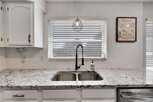 $3,000 | 2138 Timber Lane, Clearwater, FL 33763